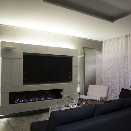شقة Crystal Skyline Neapolis المظهر الخارجي الصورة